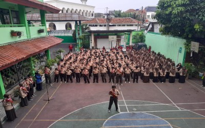 MTsN 1 Jakarta Mengadakan Upacara Hari Kebangkitan Nasional Yang ke-118